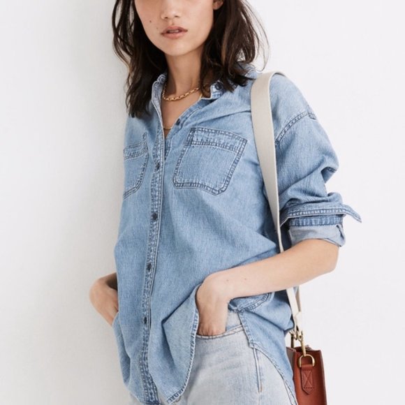 Madewell Tops - Madewell Chambray Mazzy Classic Ex-Boyfriend Shirt